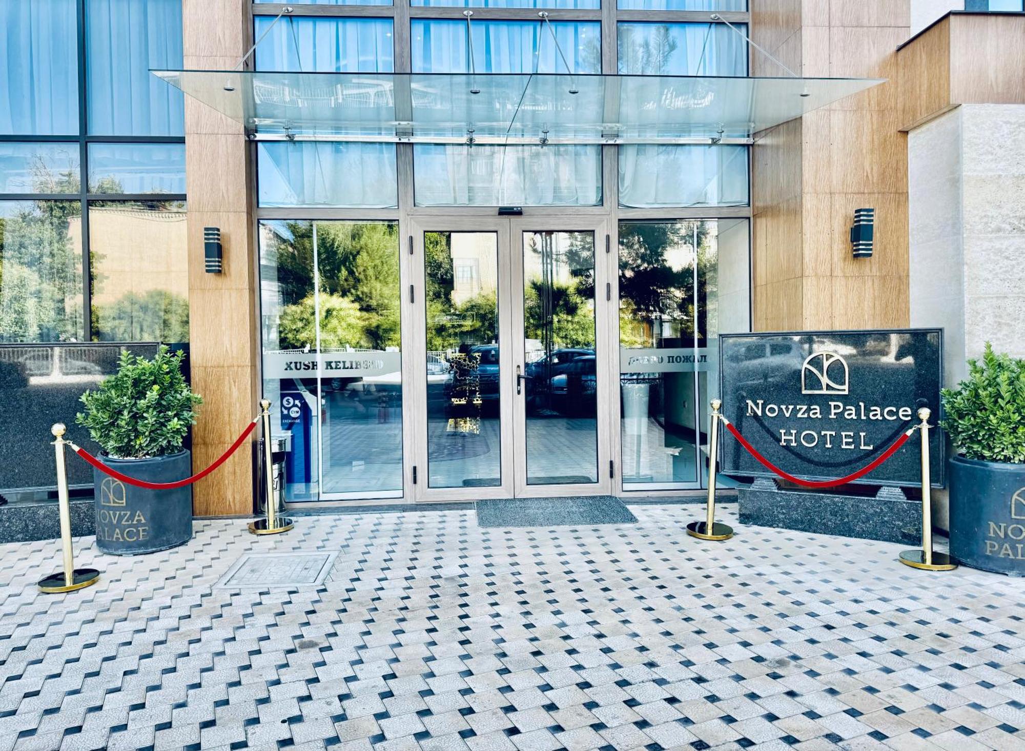 Novza Palace Hotel By Hotelpro Group Tashkent Bagian luar foto